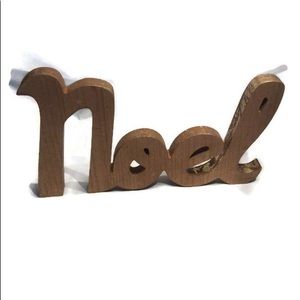 Noel Tabletop Decor NWOT B-1